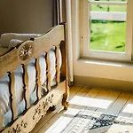 Сasa de vacaciones Manor House And Its Park In The Heart Of Calvados Saint-Martin-aux-Chartrains