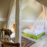 Manor House And Its Park In The Heart Of Calvados Сasa de vacaciones *