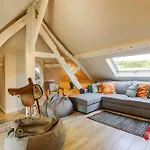 Manor House And Its Park In The Heart Of Calvados