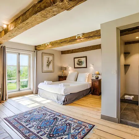 Manor House And Its Park In The Heart Of Calvados Casa de Férias *