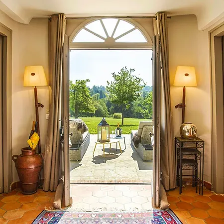 Manor House And Its Park In The Heart Of Calvados Casa de Férias *