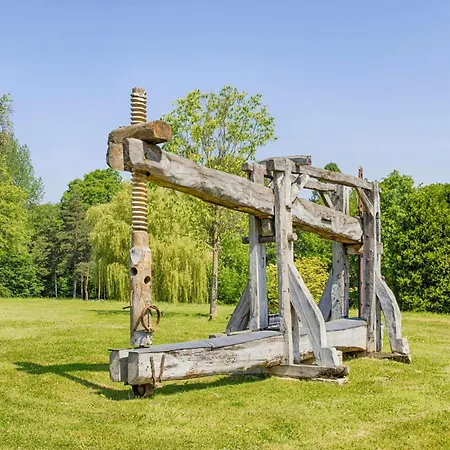 Manor House And Its Park In The Heart Of Calvados Tourville-en-Auge