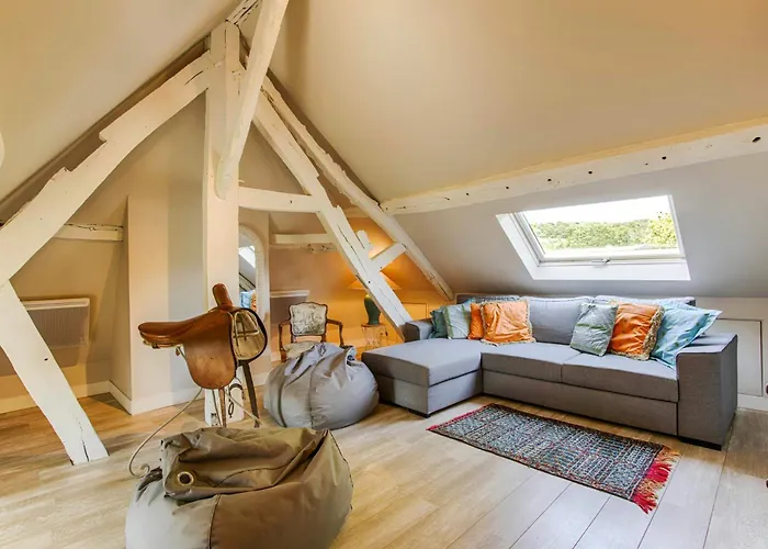 Manor House And Its Park In The Heart Of Calvados