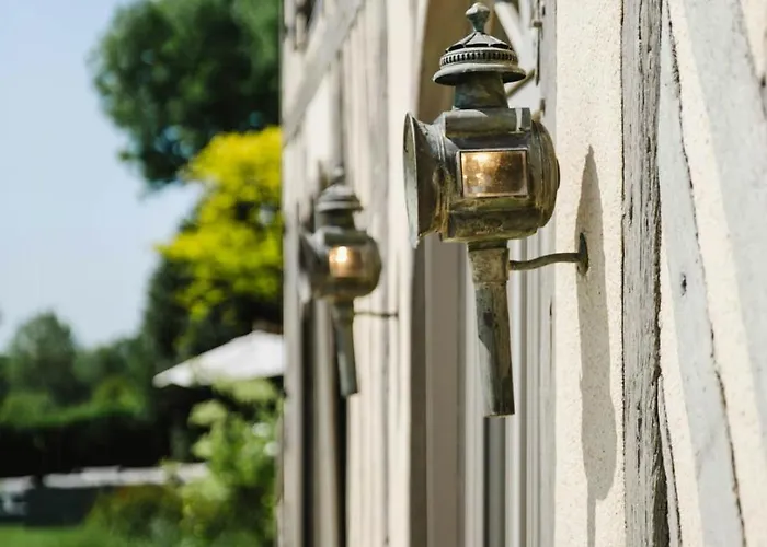 Manor House And Its Park In The Heart Of Calvados *